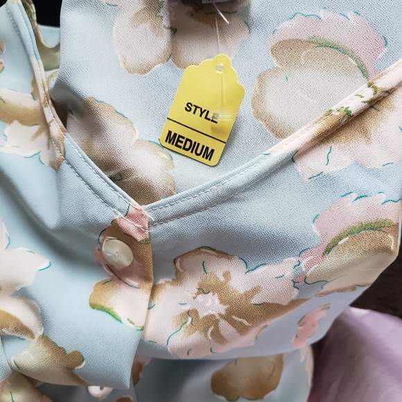 Dress - Picture 4 of 7